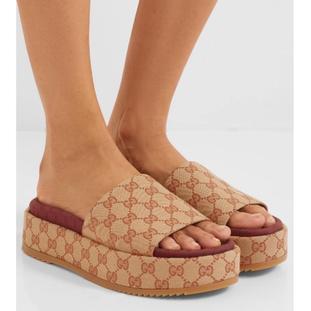 Gucci Angelina logo canvas slides